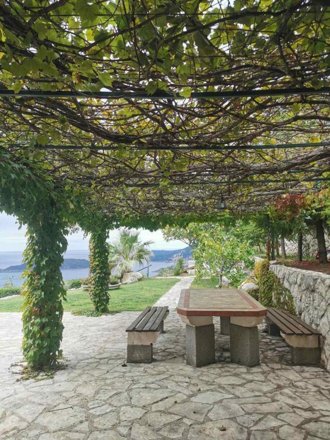 Lux Villa Provence Budva Exterior foto